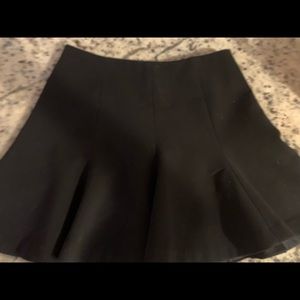 Flirty flare mini skirt. Zara.